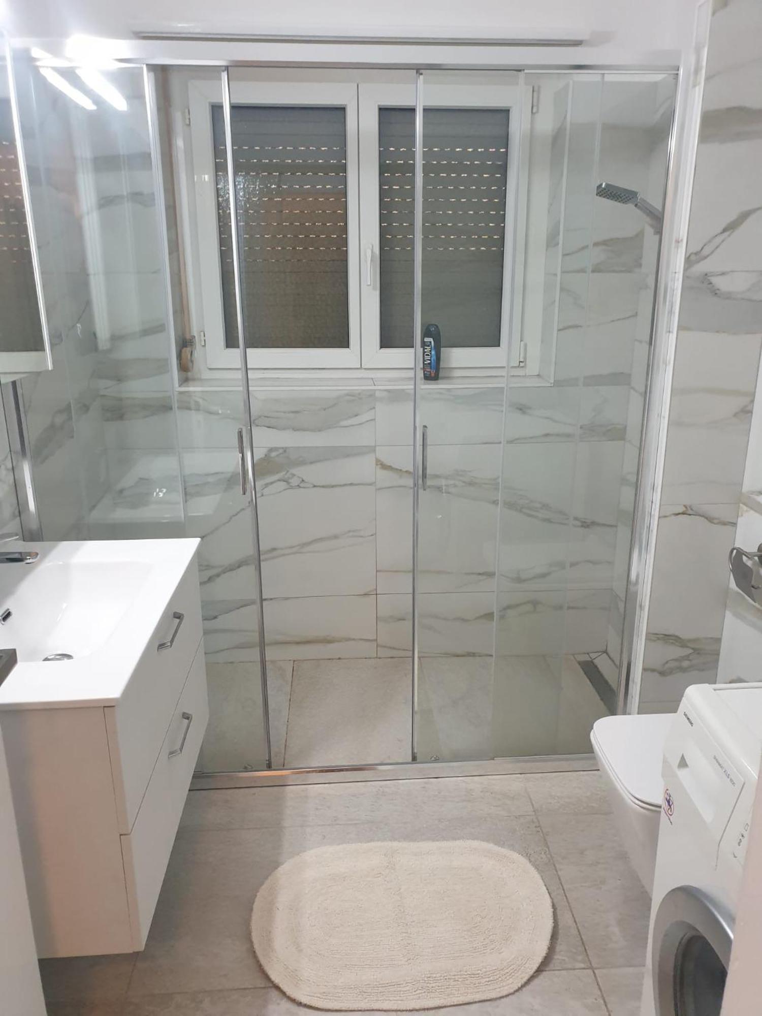 Lugano Lakeview Apartment With Self Check-In & Private Parking On Request Exterior foto