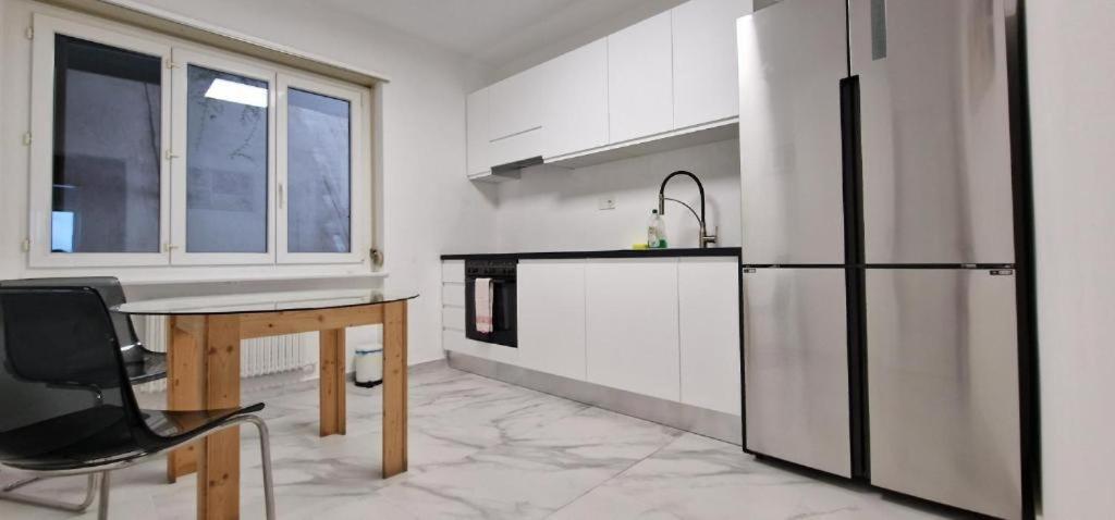 Lugano Lakeview Apartment With Self Check-In & Private Parking On Request Exterior foto